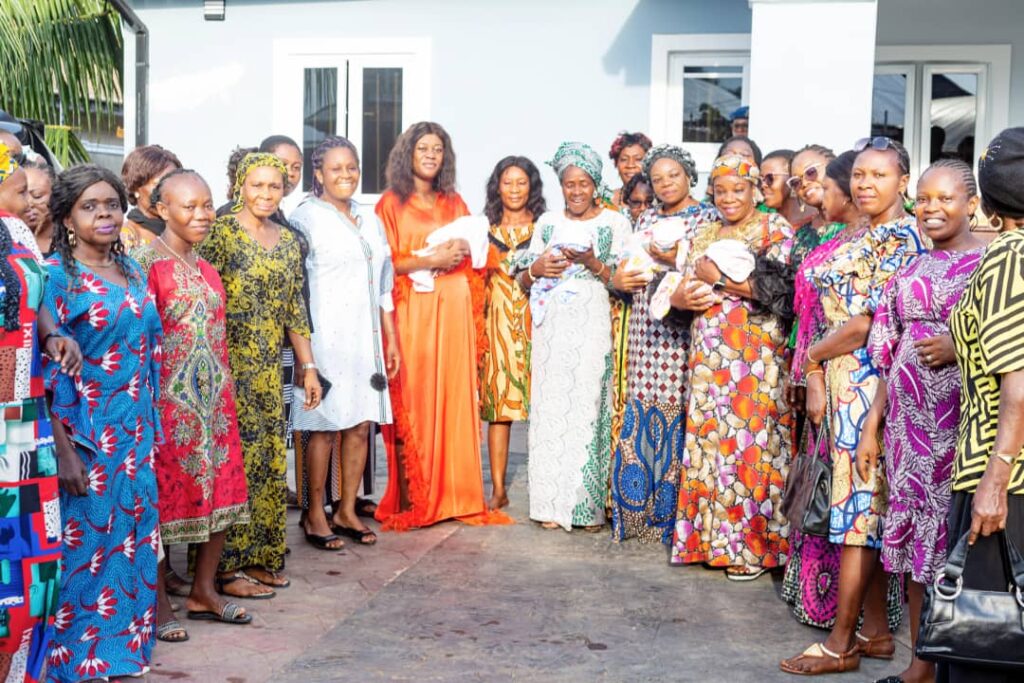Ekperikpe Ekpo’s wife visits, supports new mother of quadruplets